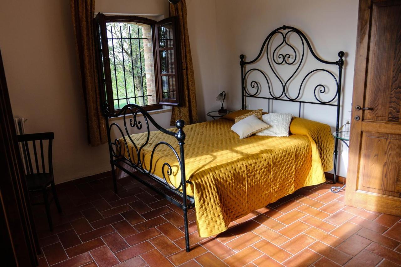 Agriturismo Bombina Montisi Exterior photo